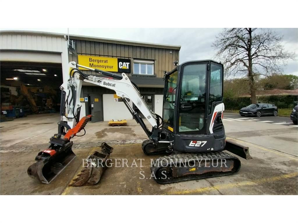 Bobcat E27 Верижен екскаватор