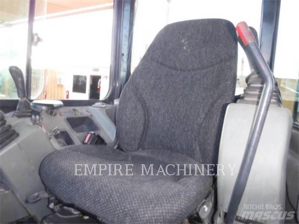 Bobcat E35 Верижен екскаватор