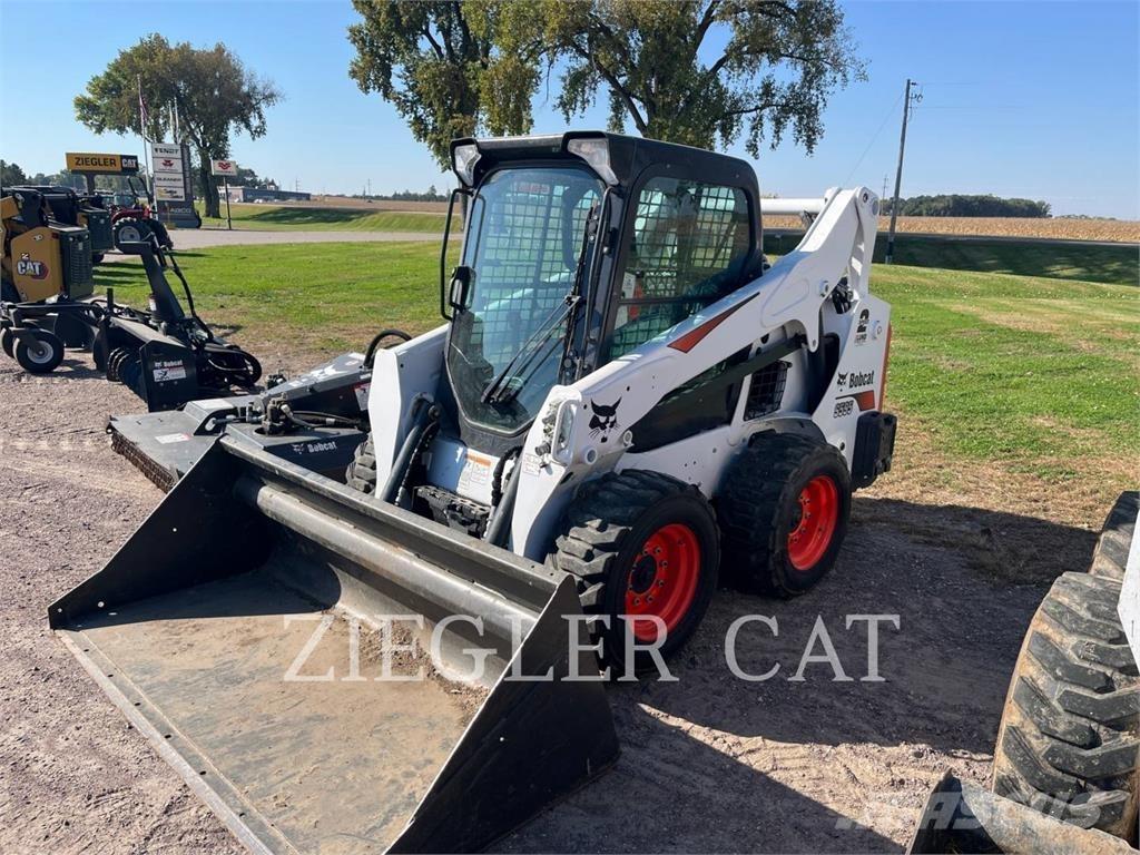 Bobcat S595 Мини товарачи
