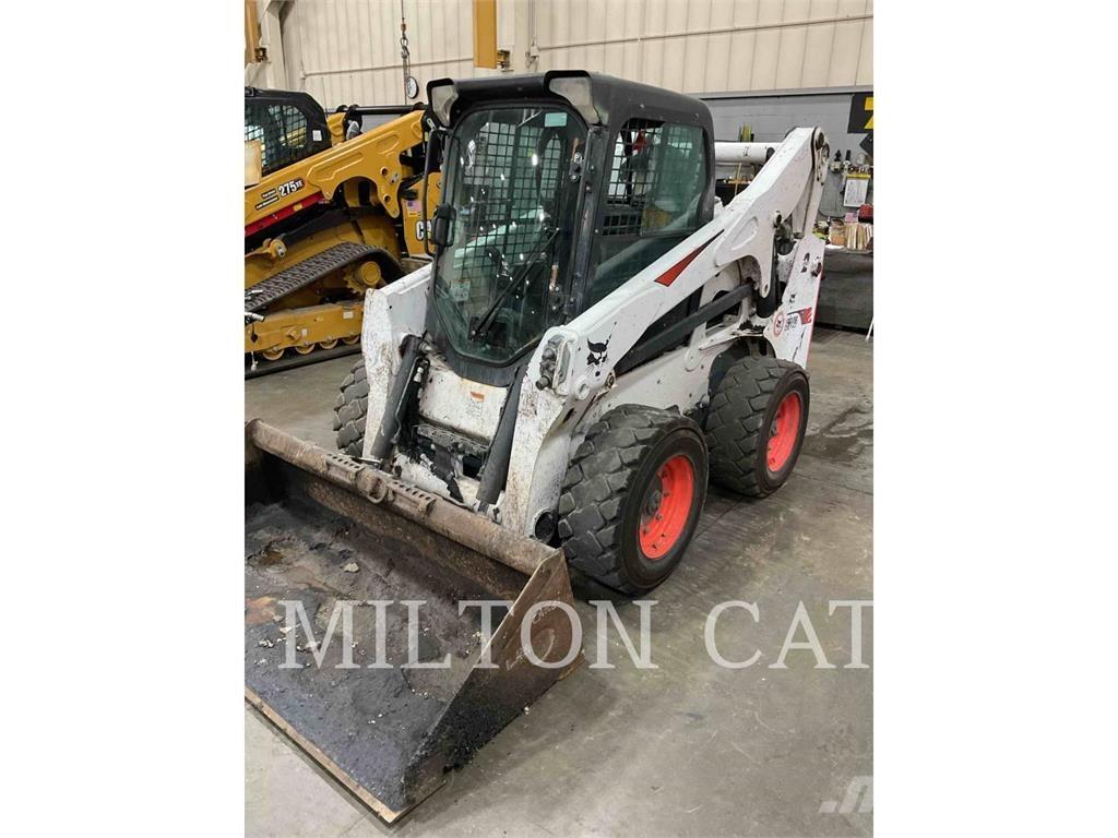 Bobcat S740 Мини товарачи
