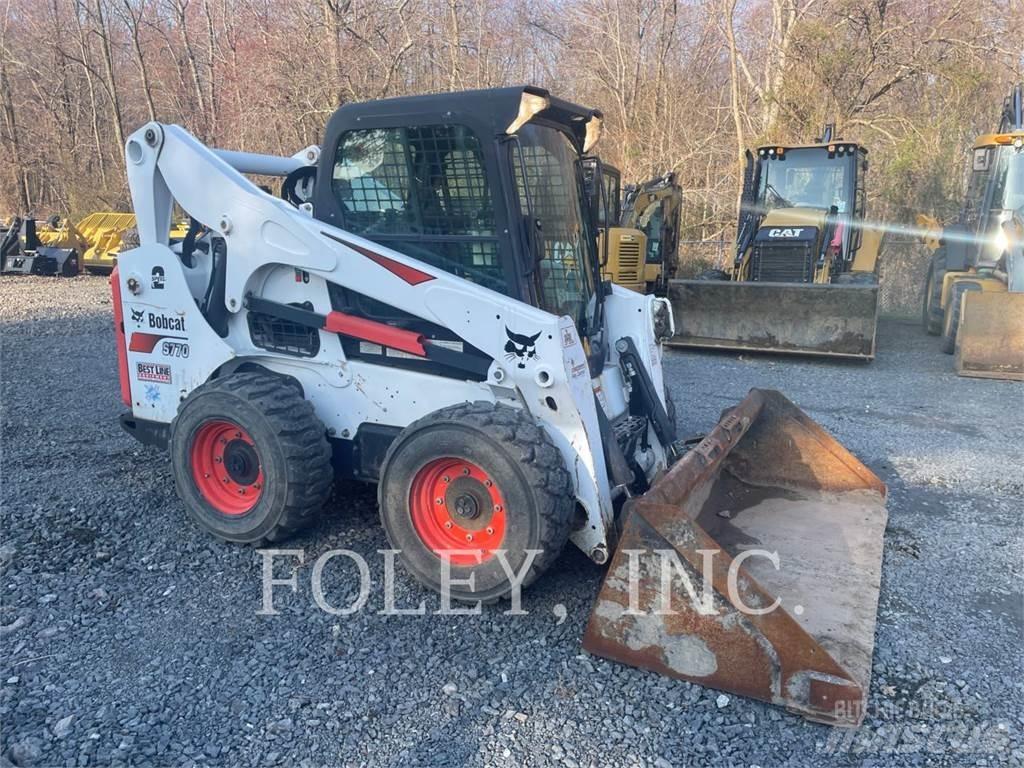 Bobcat S770 Мини товарачи
