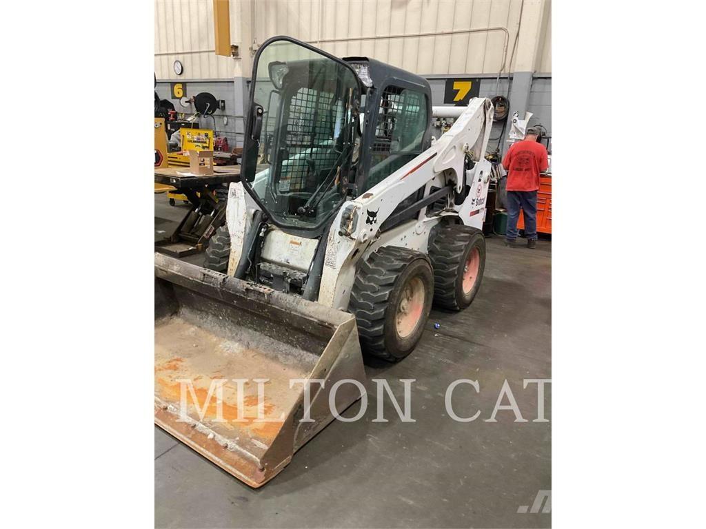 Bobcat S770 Мини товарачи
