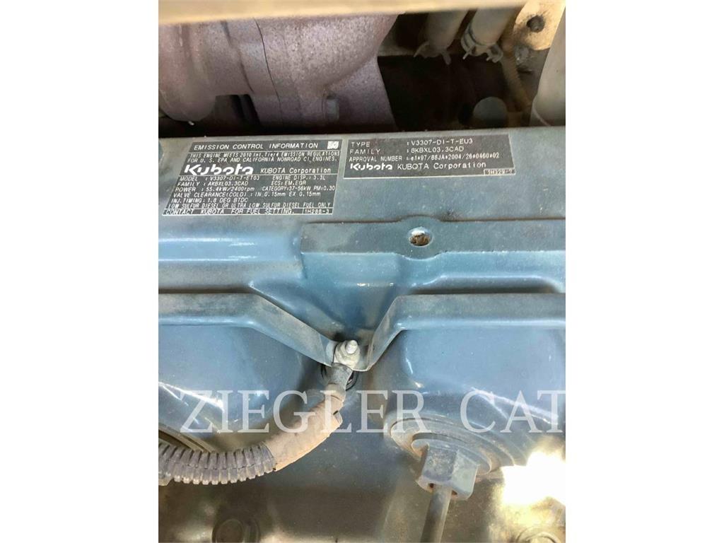 Bobcat T630 Верижен товарач