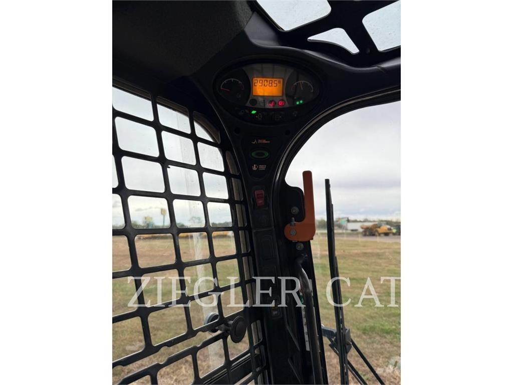 Bobcat T770 Верижен товарач