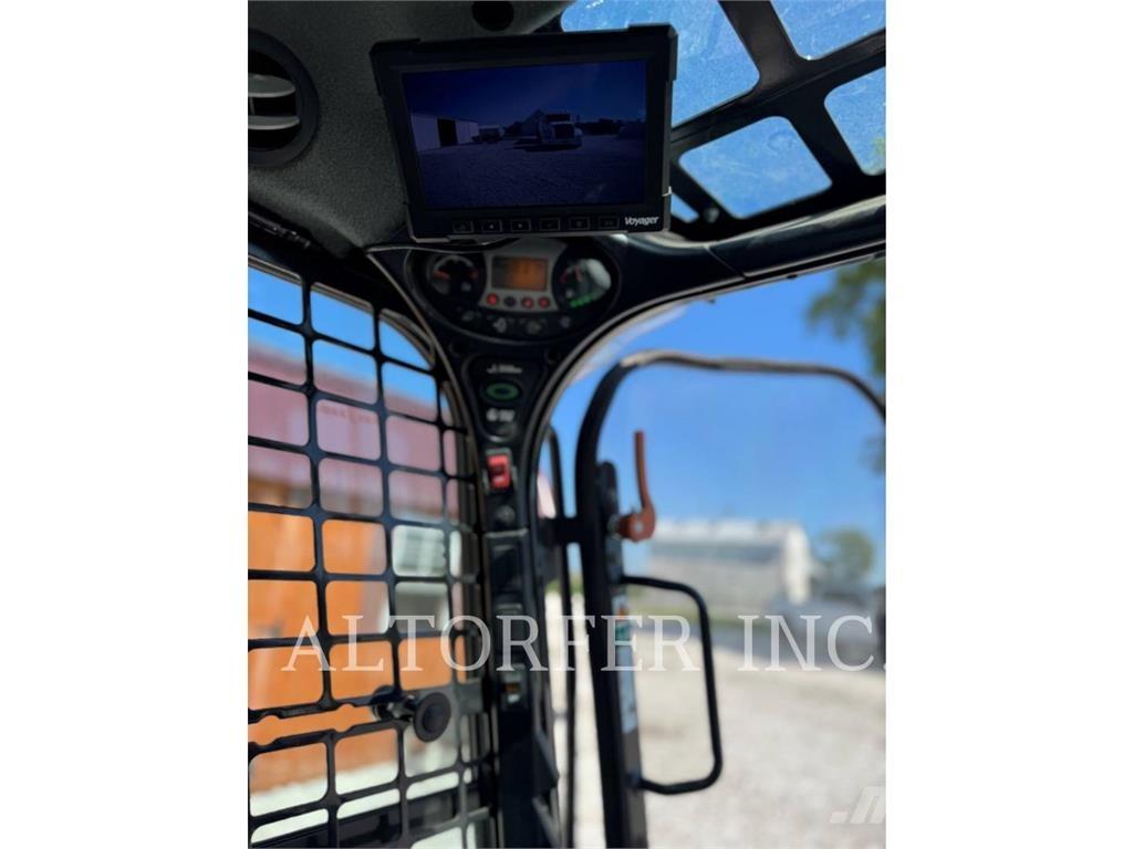 Bobcat T770 Мини товарачи
