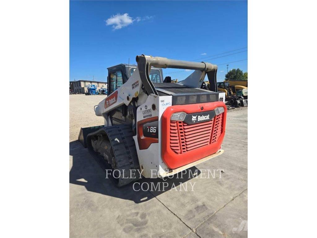 Bobcat T86 Мини товарачи
