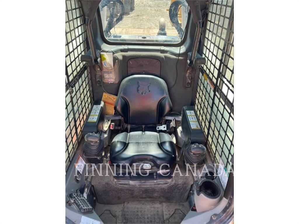 Bobcat T870 Верижен товарач