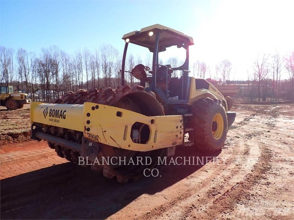 Bomag BW211PHD-5 Уплътнители за почва
