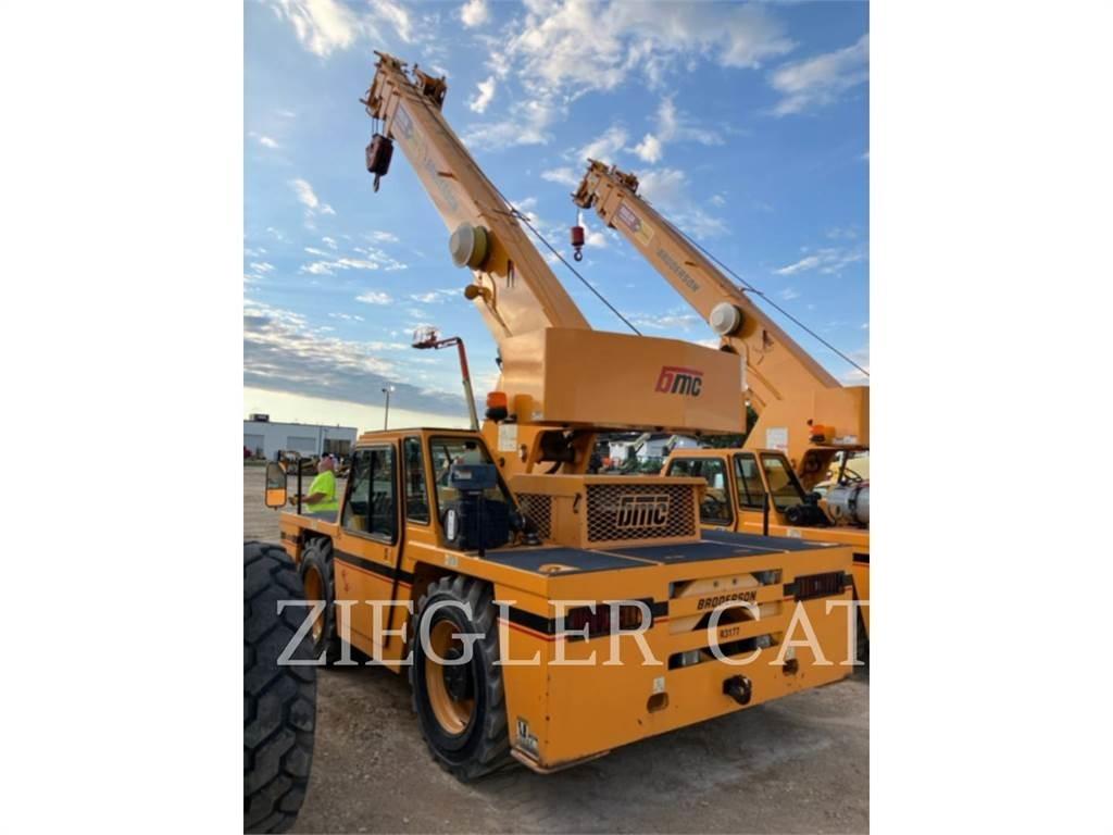 Broderson CRANE IC2003H Всъдеходни кранове