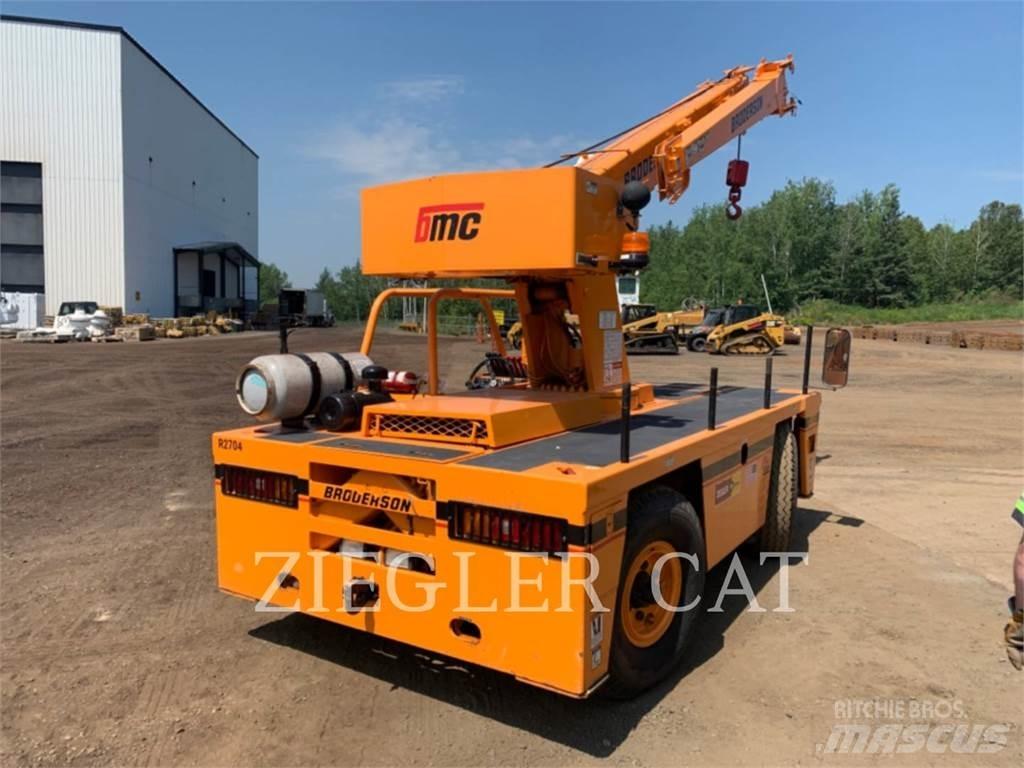 Broderson CRANE IC803H Всъдеходни кранове