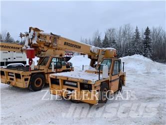 Broderson CRANE IC803J Всъдеходни кранове