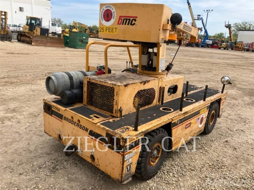 Broderson IC352F Всъдеходни кранове