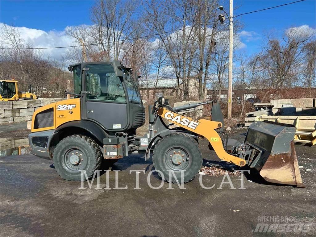 CASE 321F Мини товарачи