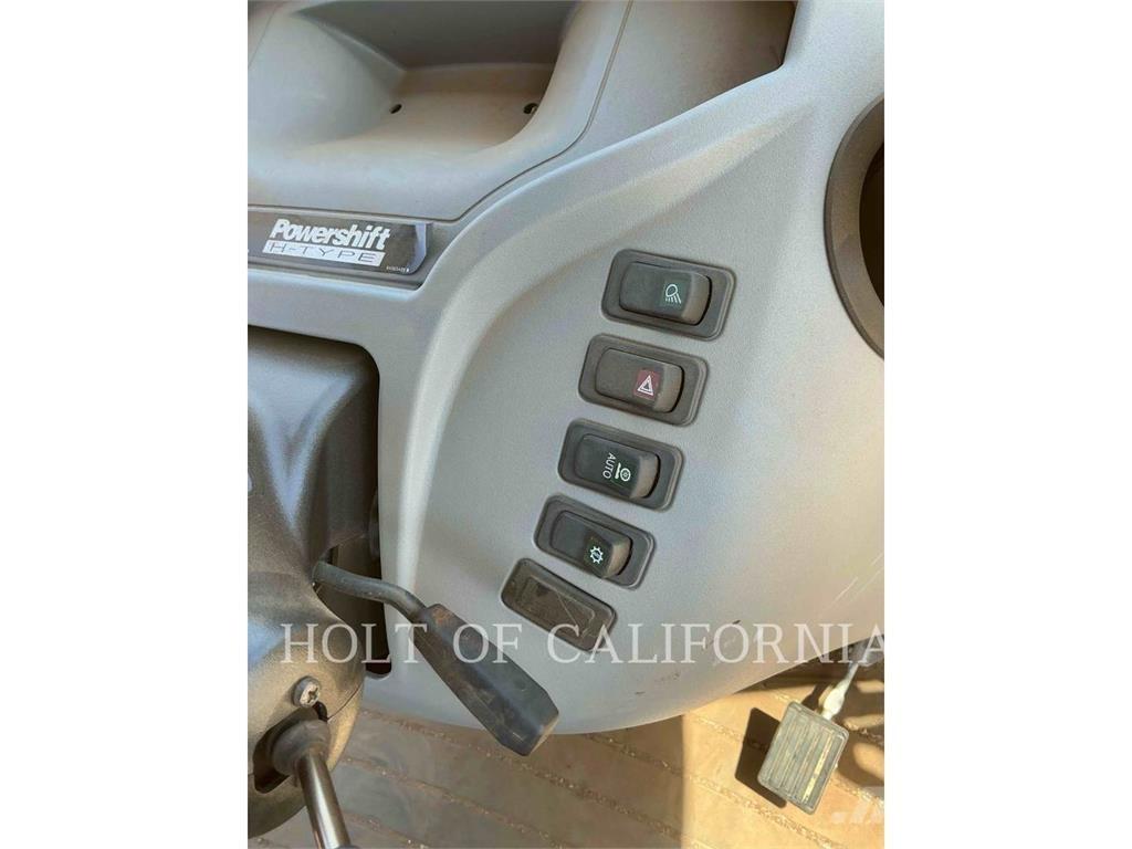 CASE 580SN Товарач със заден ексватор