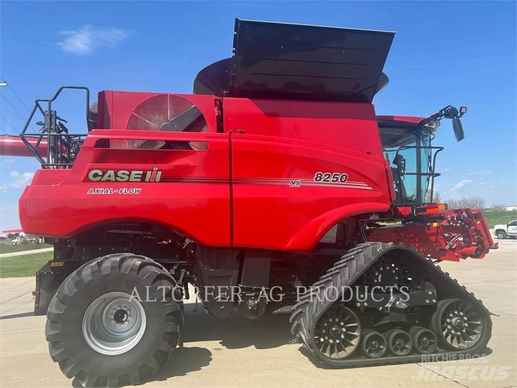 Case IH 8250 Комбайни