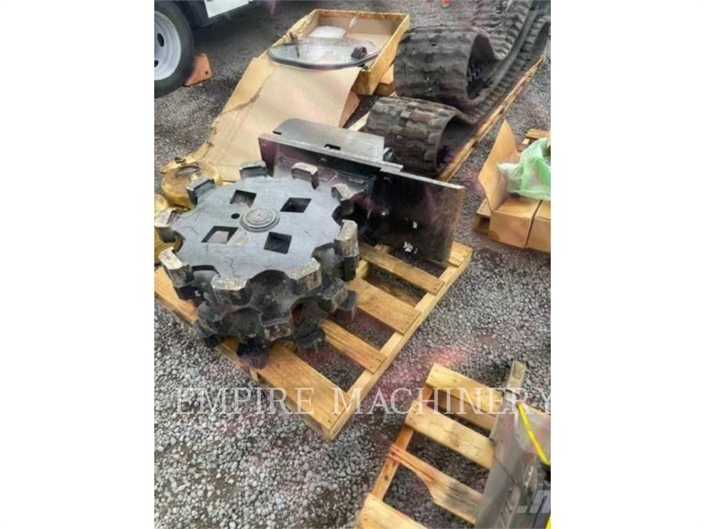 CAT 1/2YD-18WE Строителство - Други