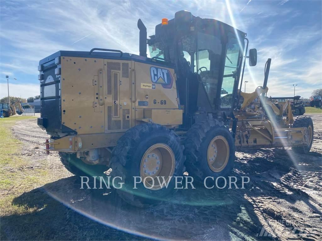 CAT 120 LVR Грейдери