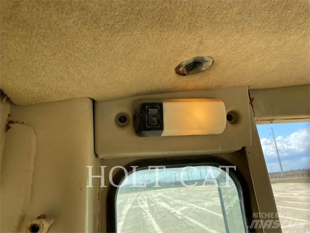 CAT 12HNA Грейдери