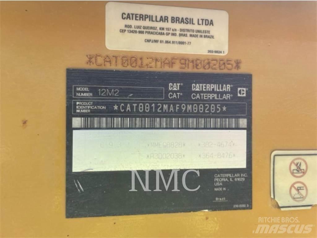 CAT 12M Грейдери