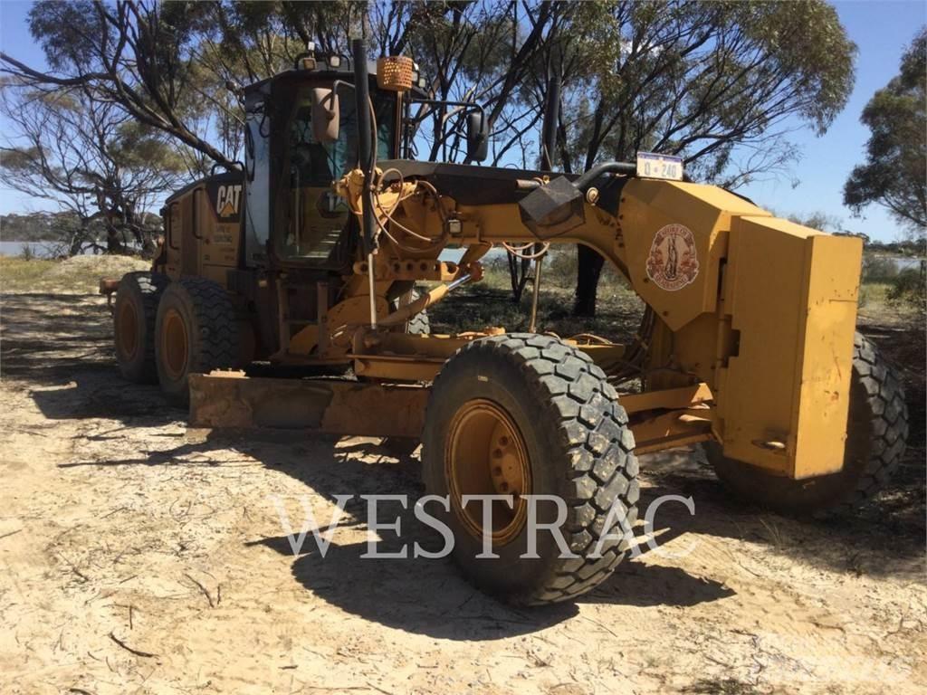 CAT 12M Грейдери