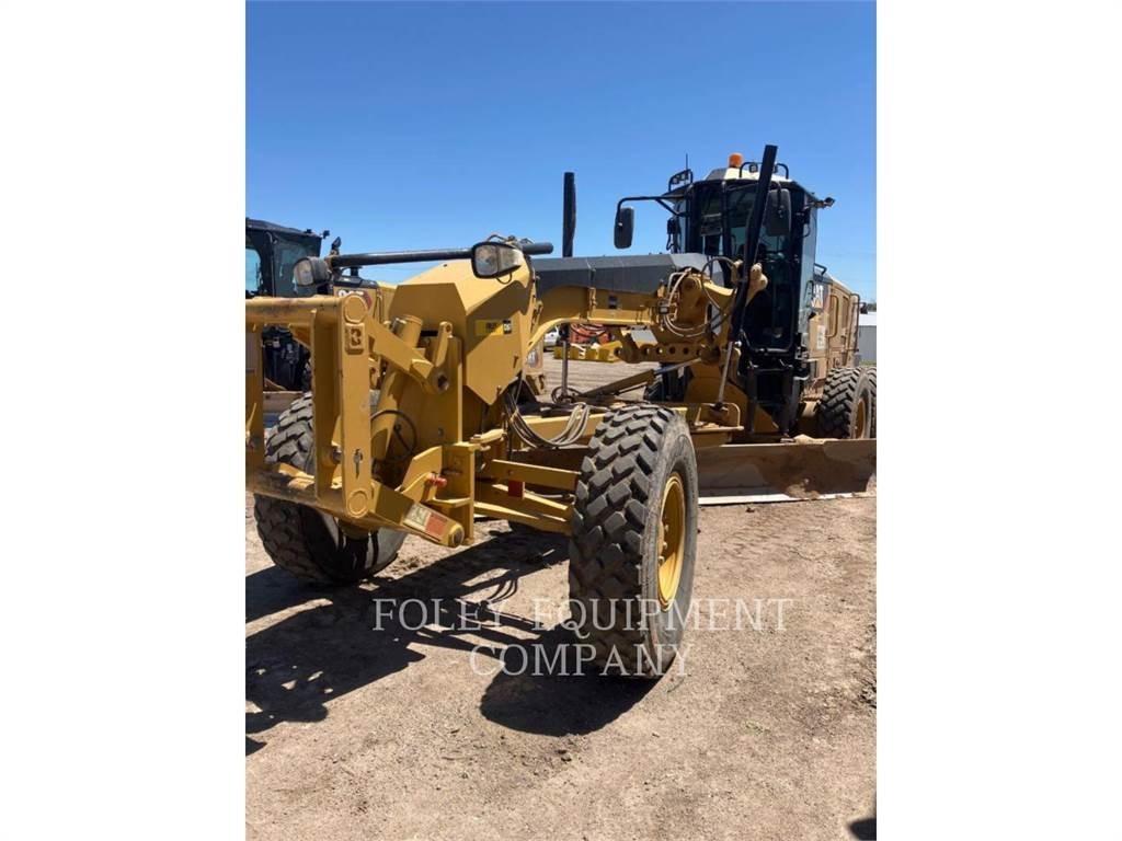 CAT 12M2 Грейдери