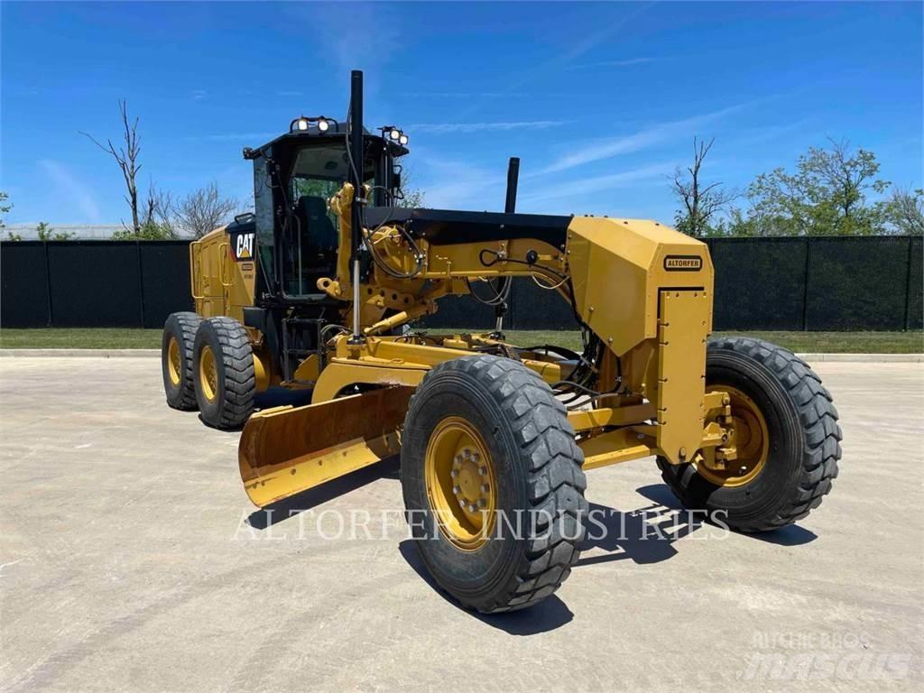 CAT 12M3 Грейдери