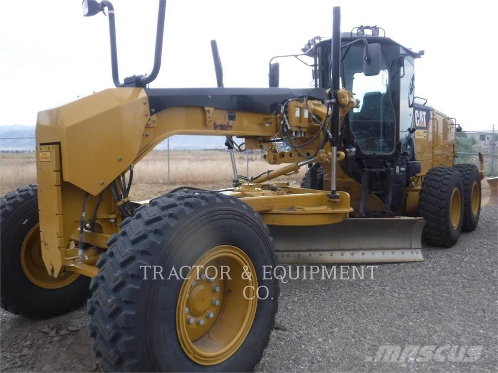 CAT 12M3 Грейдери