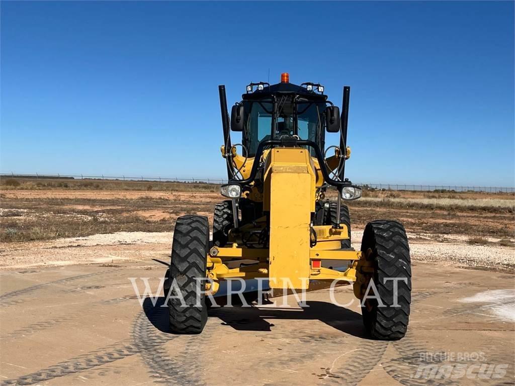 CAT 12M3 Грейдери