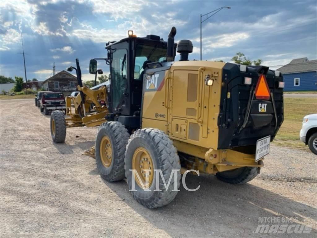 CAT 12M3 Грейдери