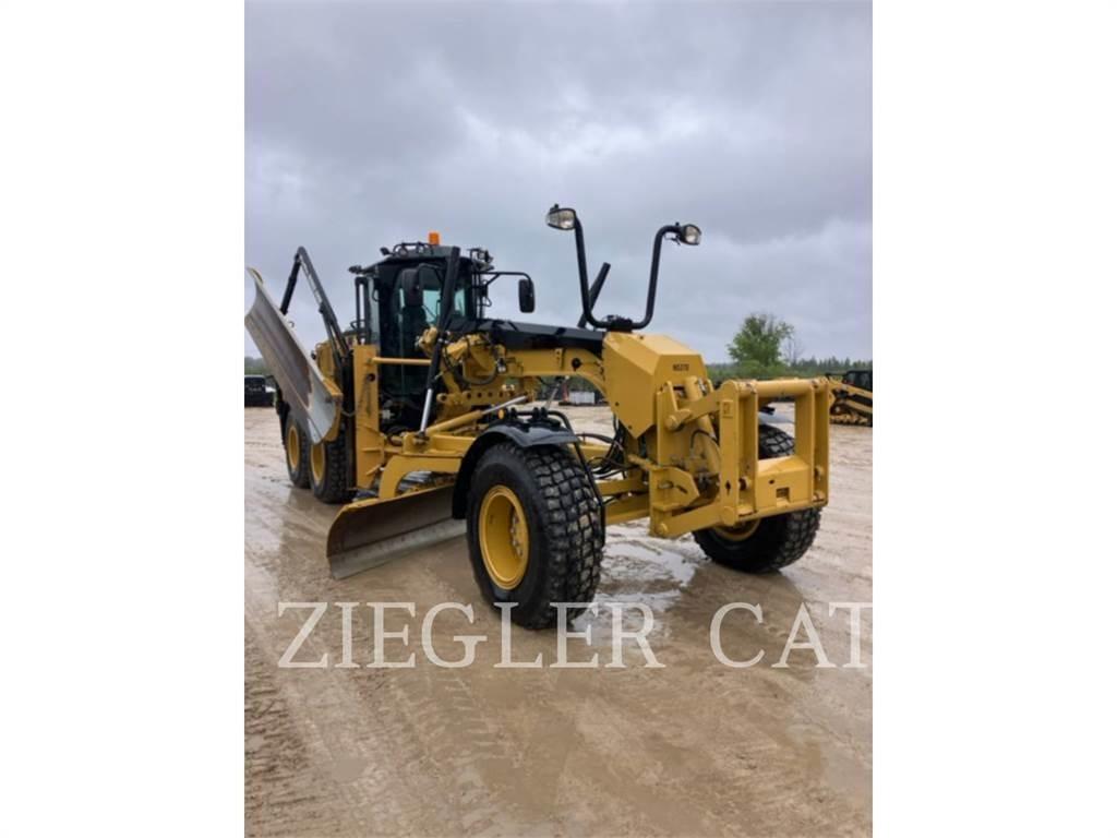 CAT 12M3 Грейдери