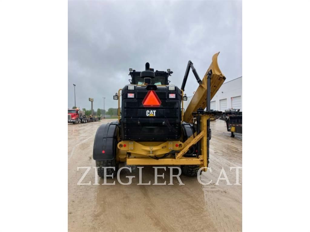 CAT 12M3 Грейдери