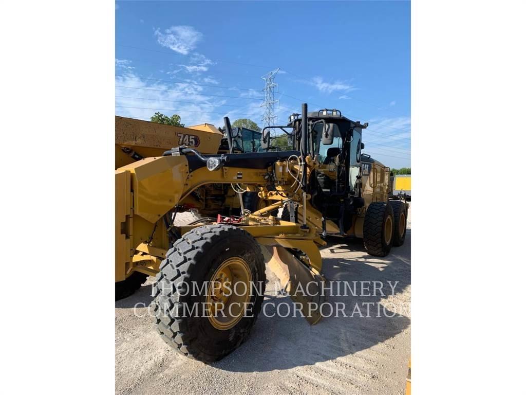 CAT 12M3 Грейдери