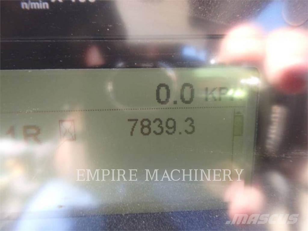 CAT 12M3 AWD Грейдери