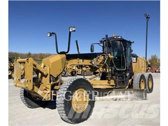 CAT 12M3AWD Грейдери