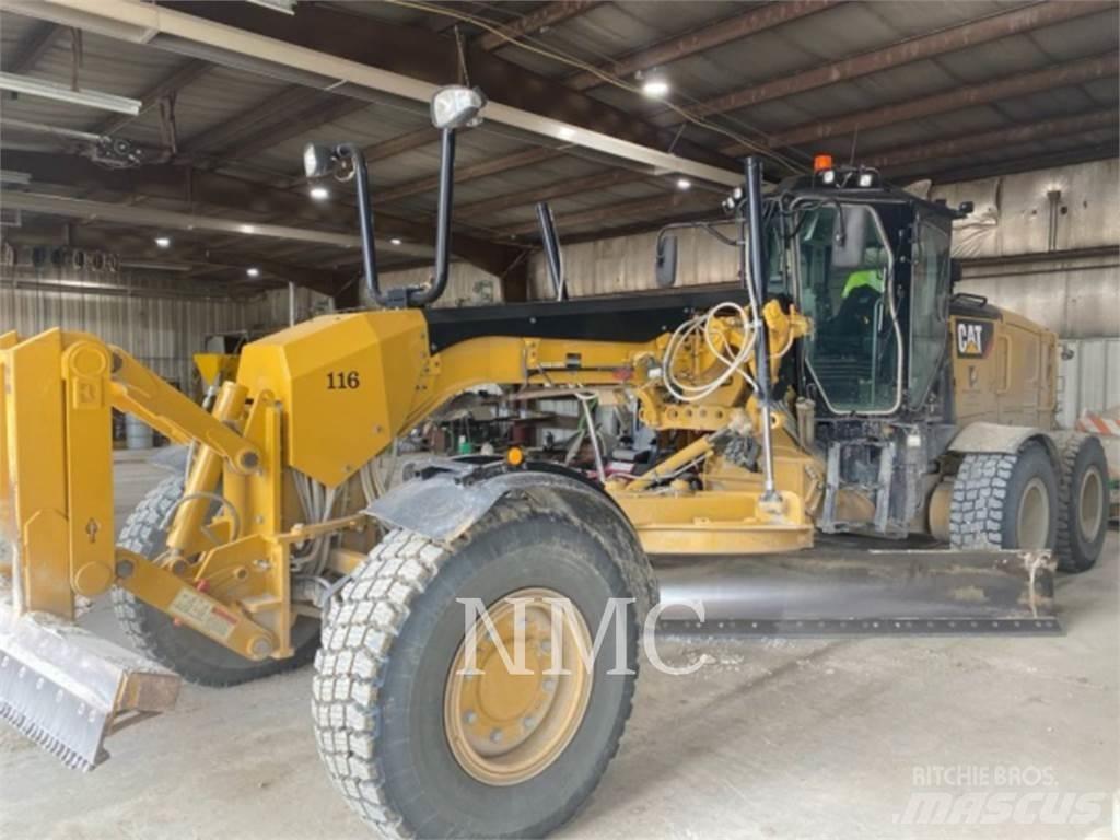 CAT 12M3AWD Грейдери