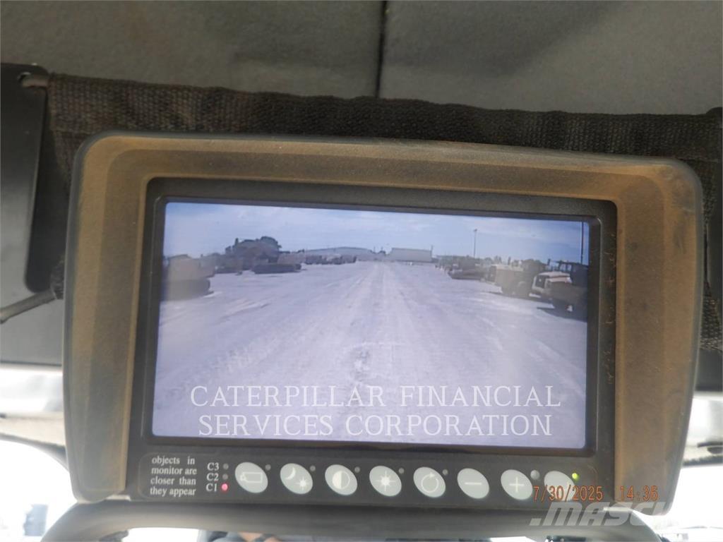 CAT 12M3AWD Грейдери