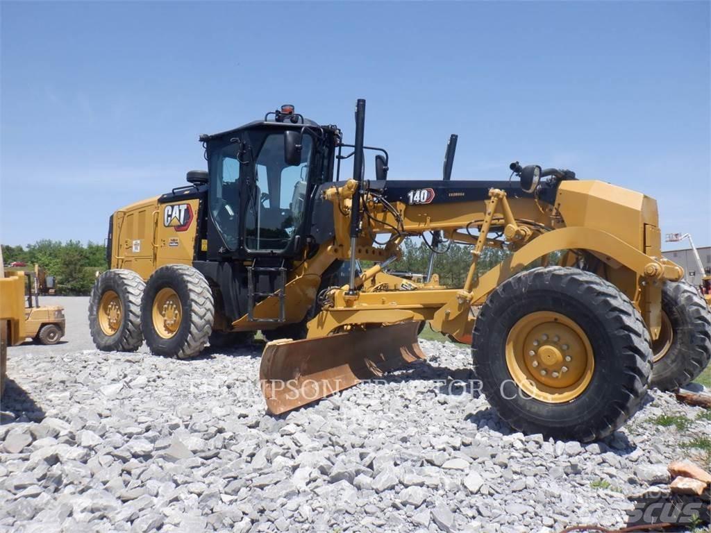 CAT 140 Грейдери