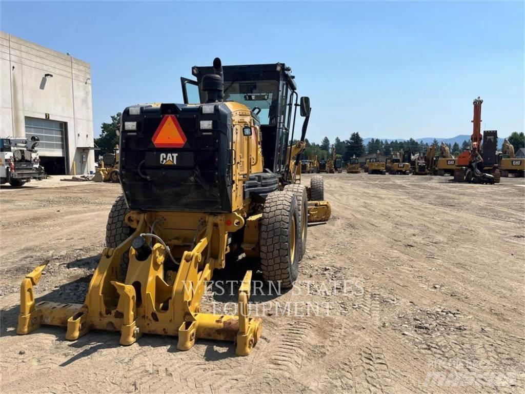CAT 140 Грейдери