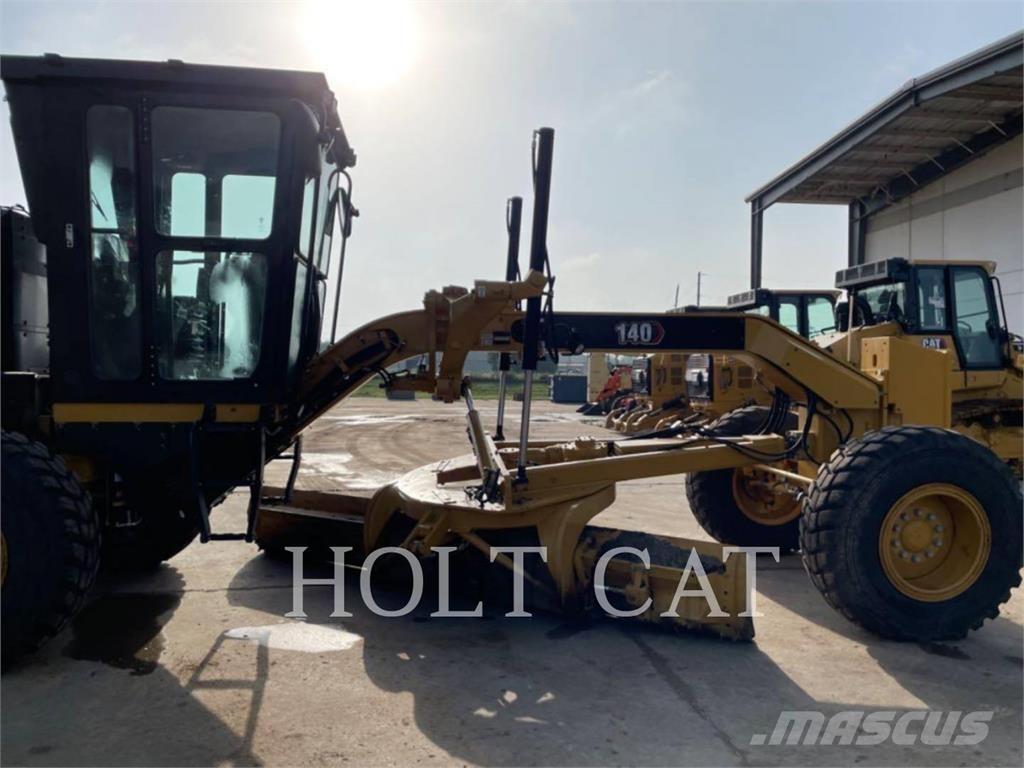 CAT 140 Грейдери