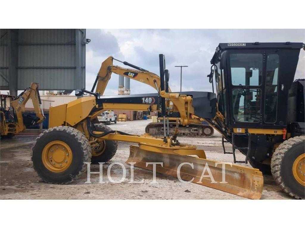 CAT 140 AWD Грейдери