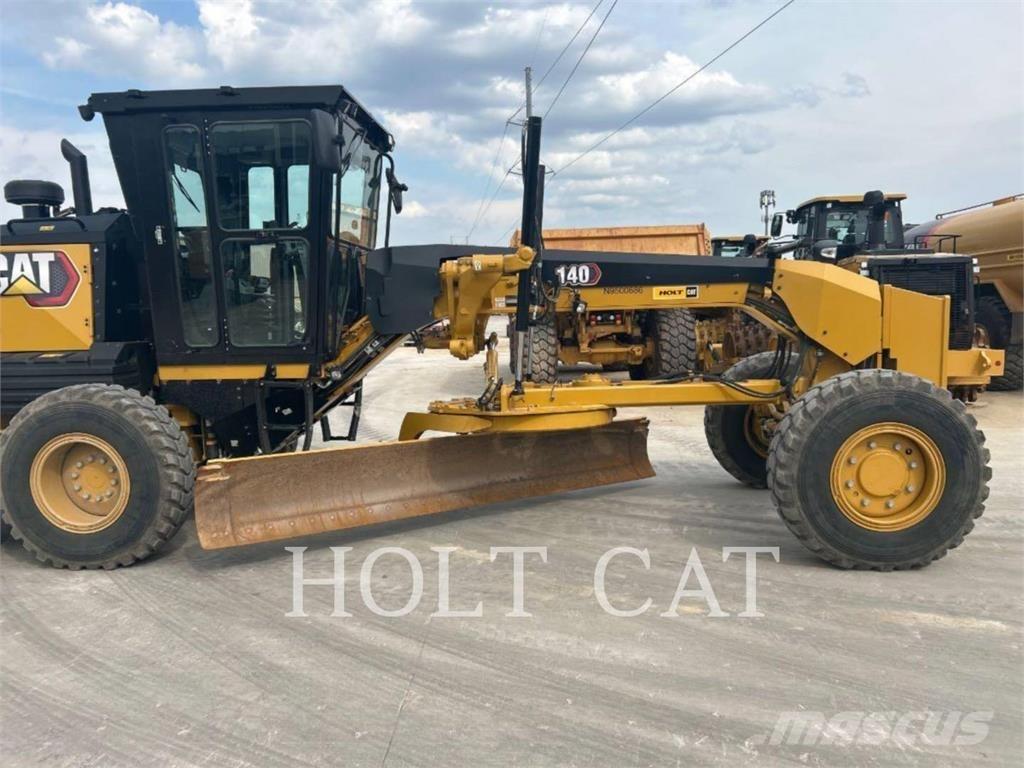 CAT 140 AWD Грейдери