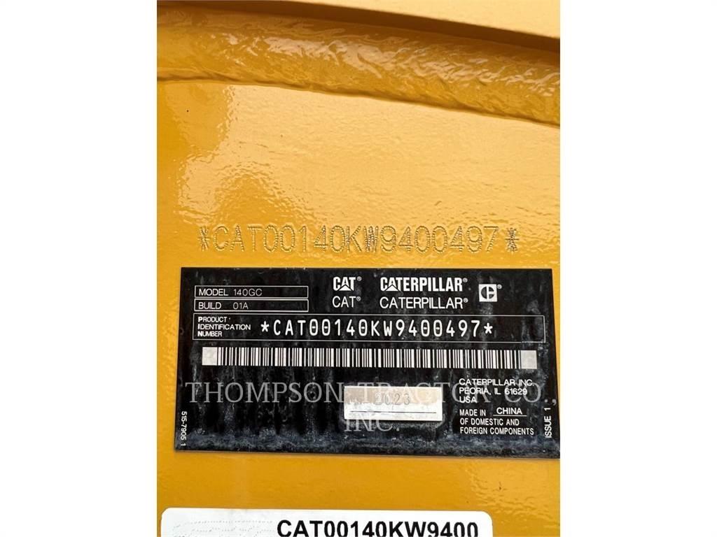 CAT 140 GC Грейдери