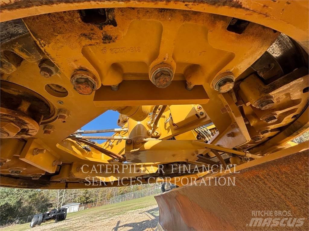 CAT 14013 Грейдери