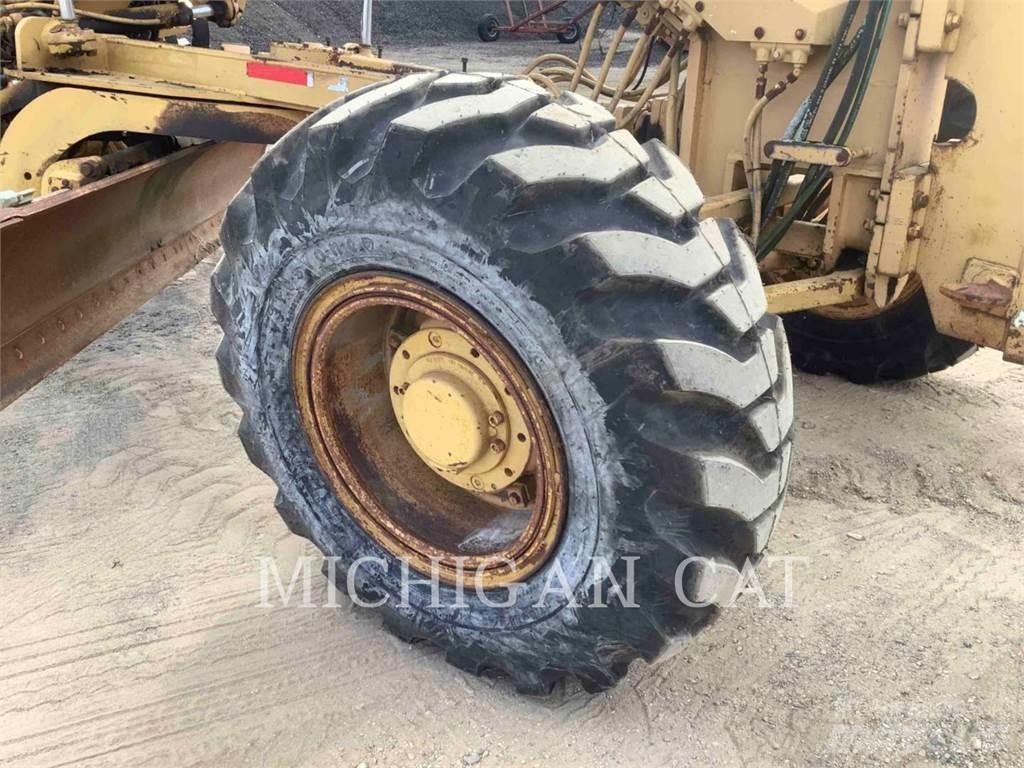 CAT 140G Грейдери