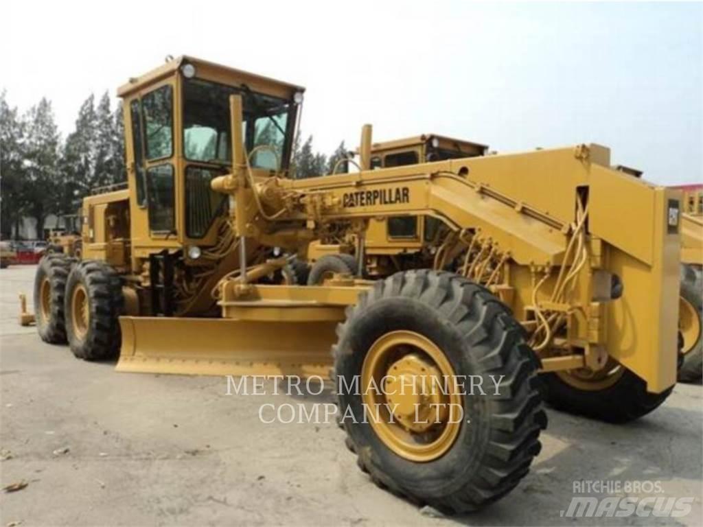 CAT 140G Грейдери