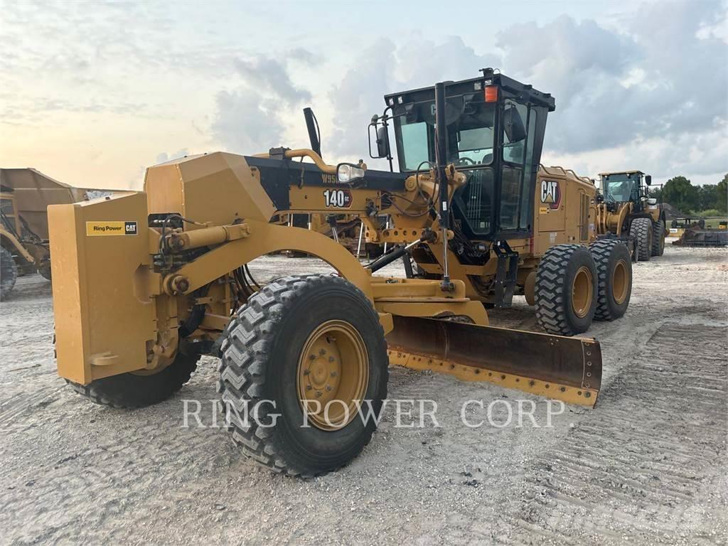 CAT 140GCAWD Грейдери