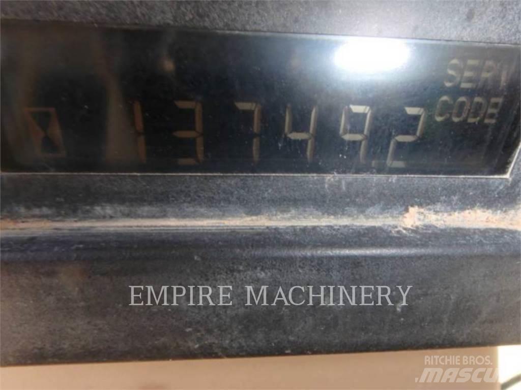 CAT 140H Грейдери