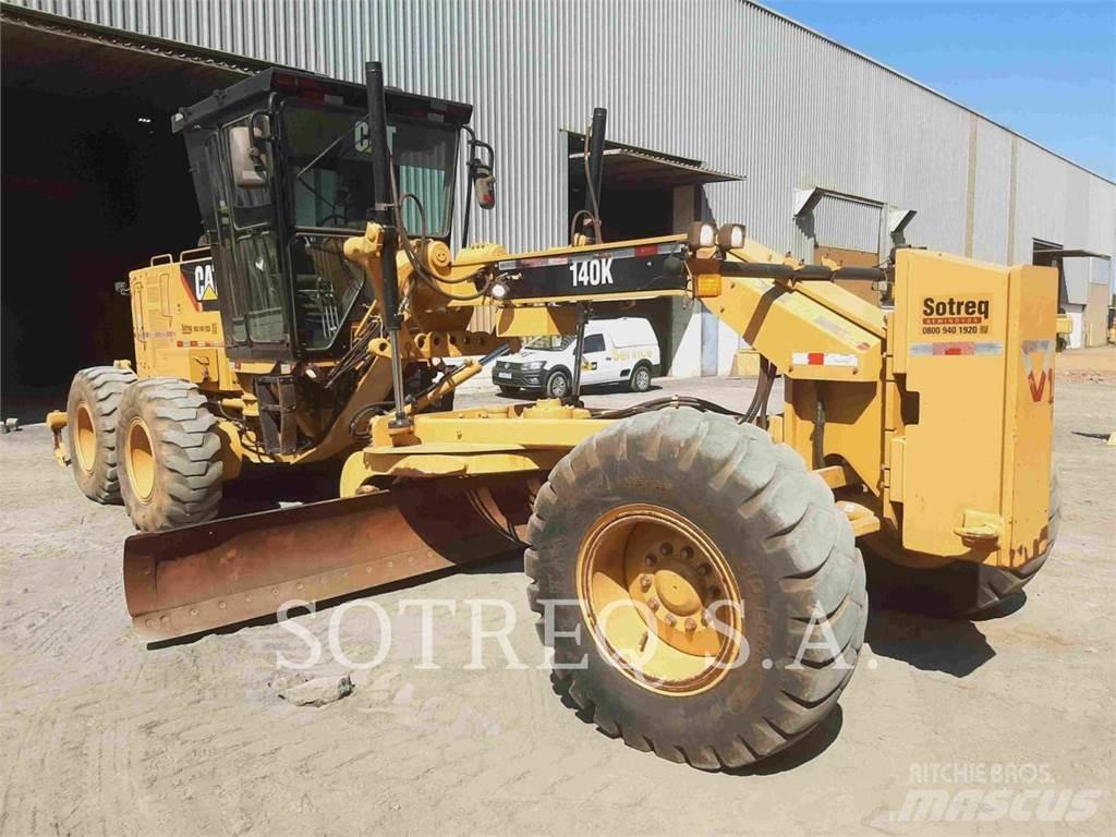 CAT 140K Грейдери