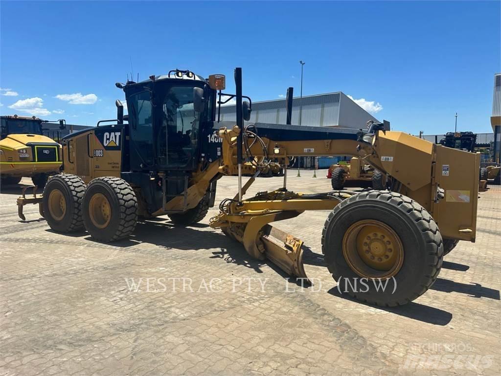 CAT 140M Грейдери