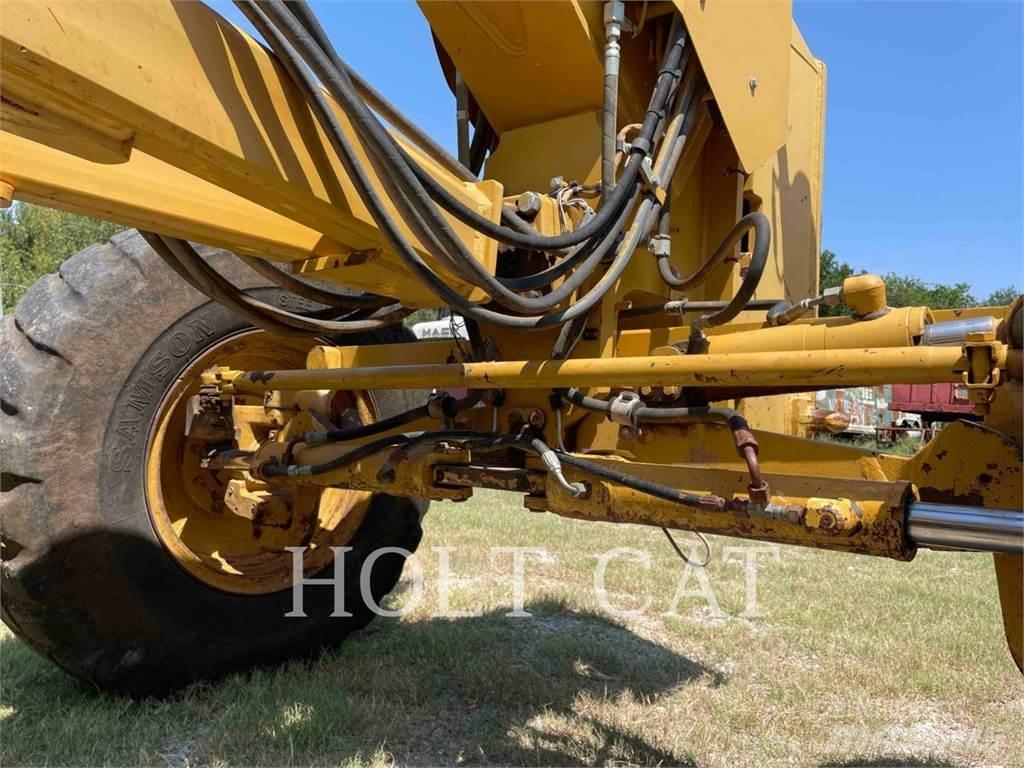 CAT 140M Грейдери